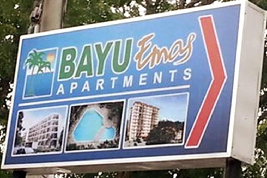 Ee's Surfer's House - Seaview, 3 Min Walk To Apartment Batu Ferringhi