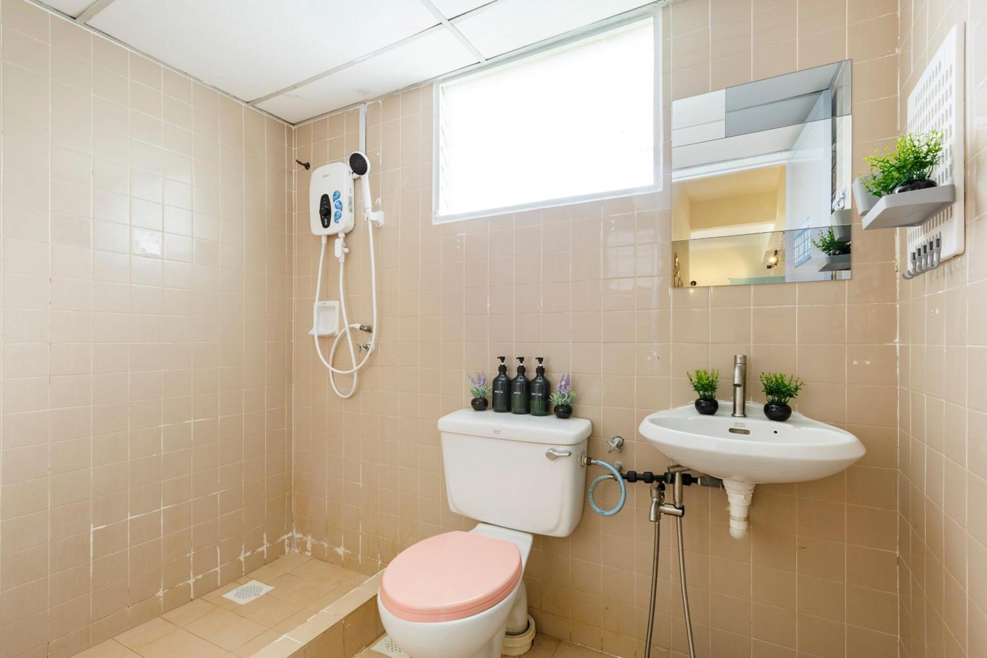 Apartment Ee's Surfer's House - Seaview, 3 Min Walk To
